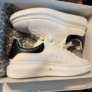 Alexander McQueen White and Black Men's Sneakers